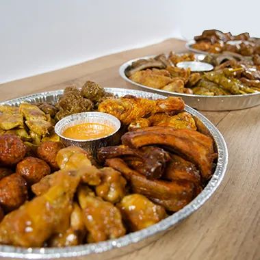 Warme snacks uit de hapjespan