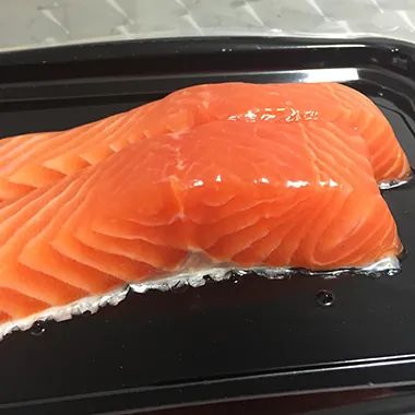 Skin verpakking met zalm