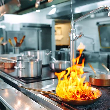 Vlammen?!? Voorkom erger met een branddeken