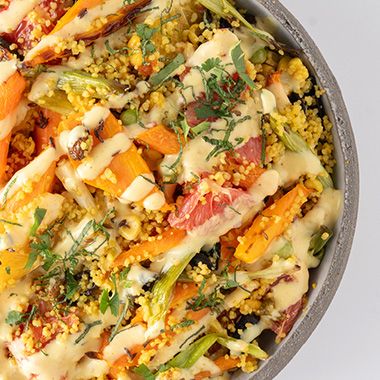 Primerba Curry Taboul&eacute; met geroosterde wortel en currydressing